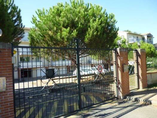 Appartement à vendre 169 600 € 2 pièces 1 chambre 45,02 m² Étage 3/3 Les Coteaux Ramonville-Saint-Agne 31520