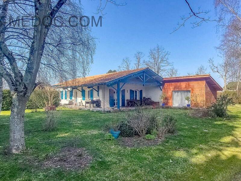 Maison à vendre, 122m², VENDAYS MONTALIVET