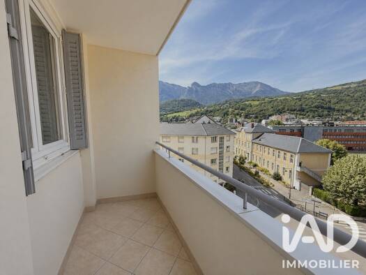 Appartement à vendre 179 000 € 3 pièces 2 chambres 70,67 m² 5ème étage Centre Ville Albertville 73200