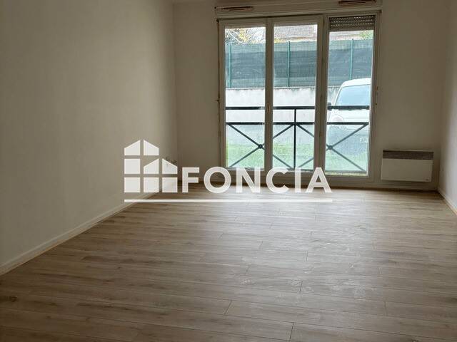 Maison à louer, 33m², CORBEIL ESSONNES
