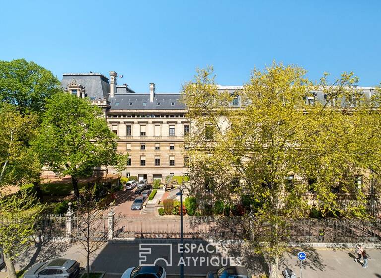 Appartement à vendre 475 000 € 4 pièces 3<br/>chambres 79 m²<br/>superficie 4/9<br/>étage La Guillotière Nord Lyon 3ème 69003
