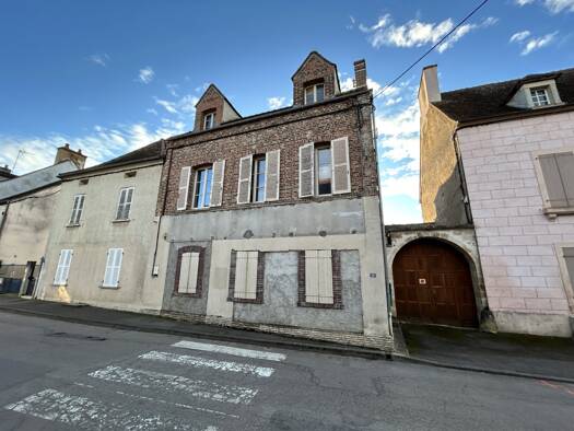 Appartement à vendre 87 000 € 6 pièces 3 chambres 118 m² RDC Époisses 21460