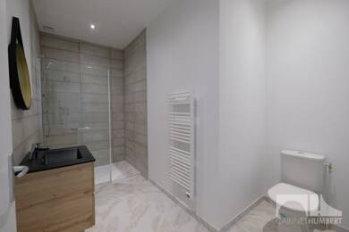 Appartement à louer 650 € 3 pièces 2 chambres 64 m² RDC/2 Bellevue-Solaure Saint-Étienne 42000