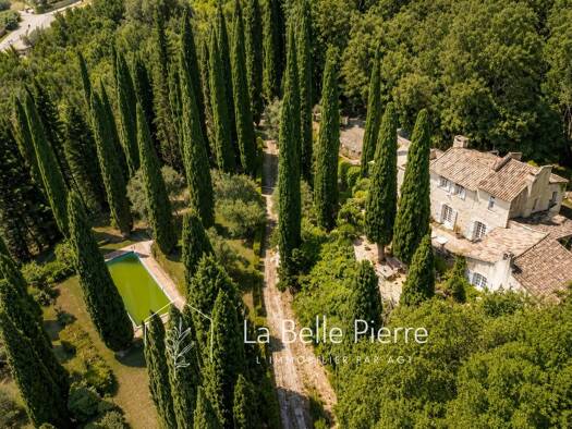 Villa à vendre 2 900 000 € 13 pièces 2 chambres 416,2 m² Tourrettes-sur-Loup 06140