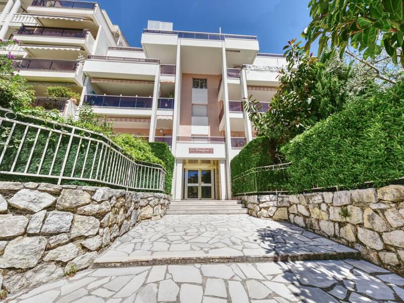 Maison à louer, 47m², CANNES