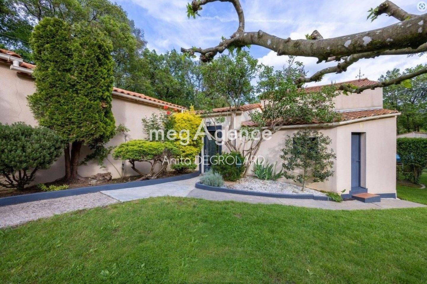 Maison à vendre, 184m², LA ROCHE SUR YON