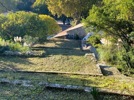 Terrain constructible à vendre 65 000 € Barjac 30430