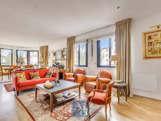 Appartement à vendre 1 250 000 € 4 pièces 2 chambres 106,9 m² 2ème étage Saint James-Delabordère Neuilly-sur-Seine 92200