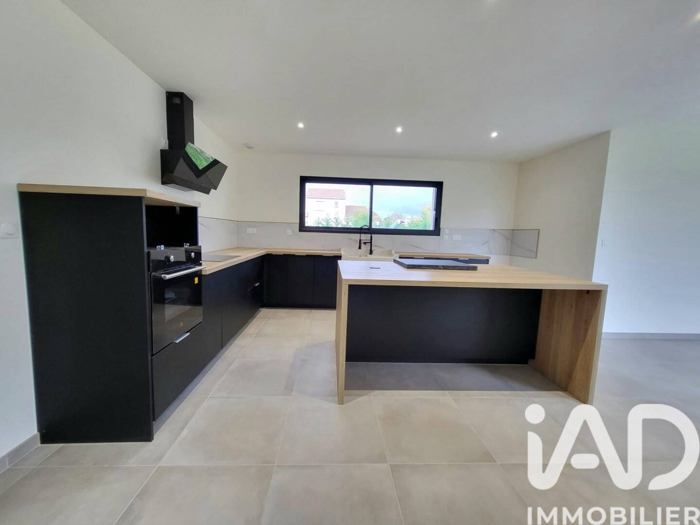 Maison à vendre, 145m², POITIERS