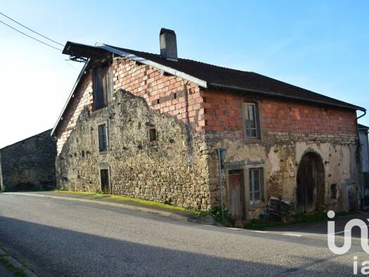 Maison à vendre 12 000 € 3 pièces 2 chambres 180 m² de terrain Isches 88320