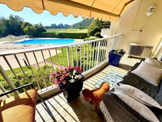 Appartement en viager occupé Bouquet 186 000 € 2 pièces 1 chambre 43,4 m² Étage 1/5 Maure Vieille-La Napoule Mandelieu-la-Napoule 06210