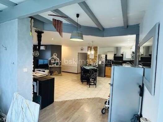 Maison de plain-pied à vendre 307 000 € 4 pièces 3 chambres 95 m² 250 m² de terrain Est Saint-Vincent-de-Tyrosse 40230