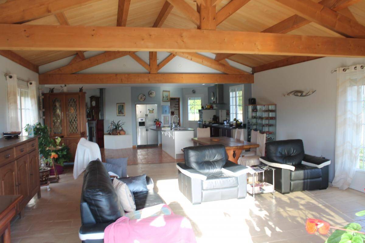 Maison à vendre, 173m², MEURSAC