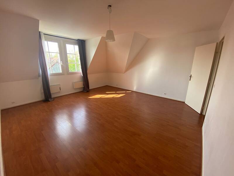 Maison à louer, 30m², BRIE COMTE ROBERT