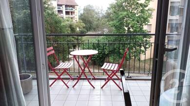 Appartement à louer 1 395 € 3 pièces 2 chambres 51,7 m² 2ème étage St Julien en Genevois 74160