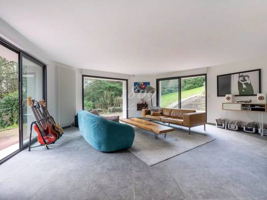 Maison à vendre 890 000 € 7 pièces 5 chambres 250 m² 10 000 m² de terrain Oinville-sur-Montcient 78250