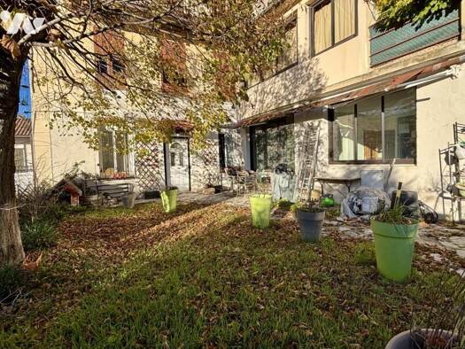 Appartement à vendre 230 000 € 5 pièces 4 chambres 119,3 m² RDC Clans 06420