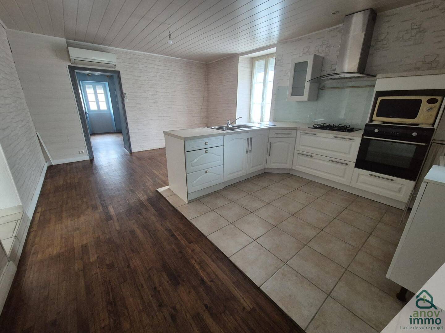 Maison à vendre, 142m², MONTMOREAU SAINT CYBARD