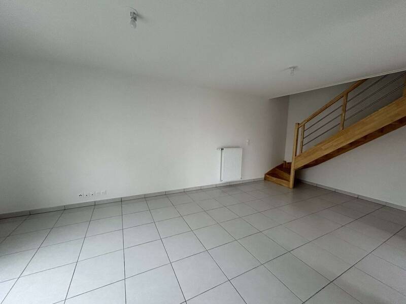 Maison à louer, 71m², LEGUEVIN