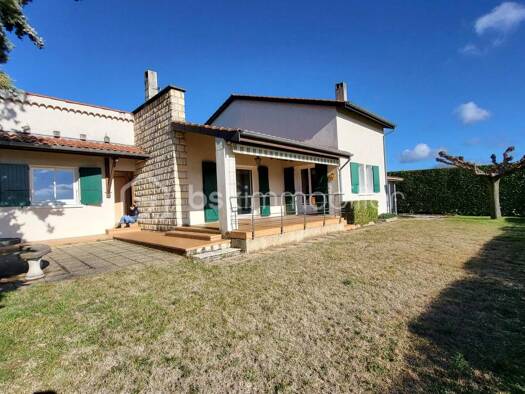 Ferme à vendre 349 000 € 6 pièces 4 chambres 144 m² Saint-Donat-sur-l'Herbasse 26260