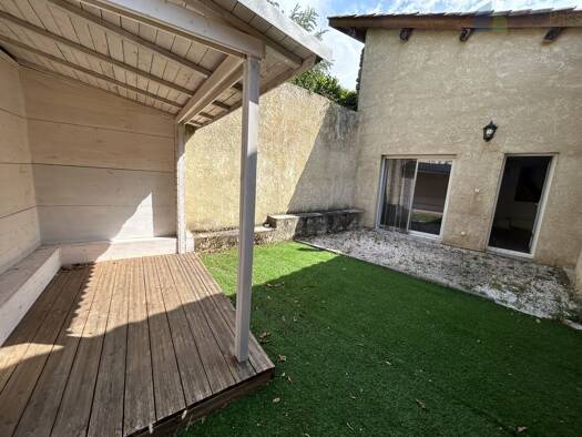 Duplex à vendre 130 000 € 2 pièces 1 chambre 49 m² 1 étages Saint-Donat-sur-l'Herbasse 26260