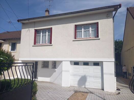 Maison à vendre 353 000 € 6 pièces 3 chambres 380 m² de terrain disponible dès maintenant Le Parc Aulnay-sous-Bois 93600