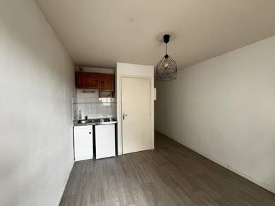 Appartement à louer 315 € 1 pièce 18 m² Universitaire Arras 62000