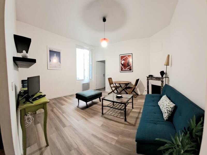 Maison à louer, 42m², PARIS 18E