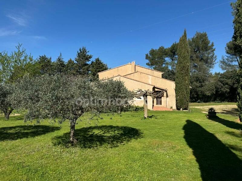 Maison à vendre, 150m², EYGALIERES
