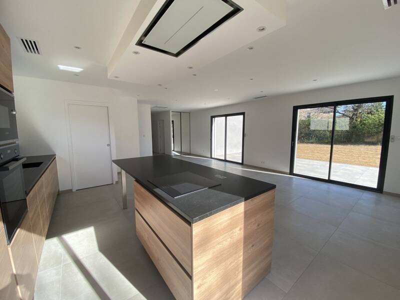 Maison à louer, 142m², DOMMARTIN