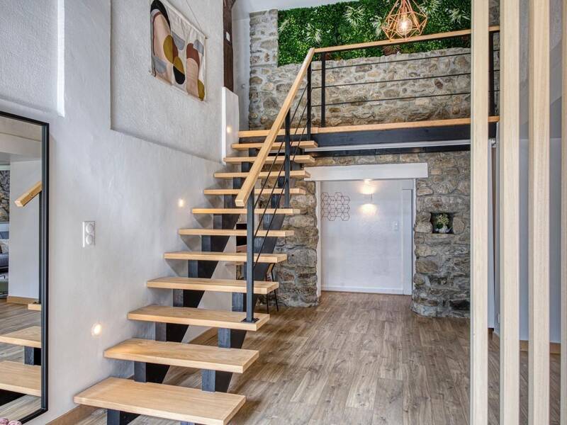 Maison à vendre, 245m², PERS JUSSY