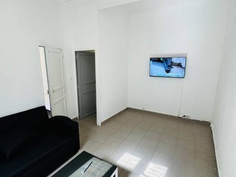 Maison à louer, 40m², MARSEILLE 5E