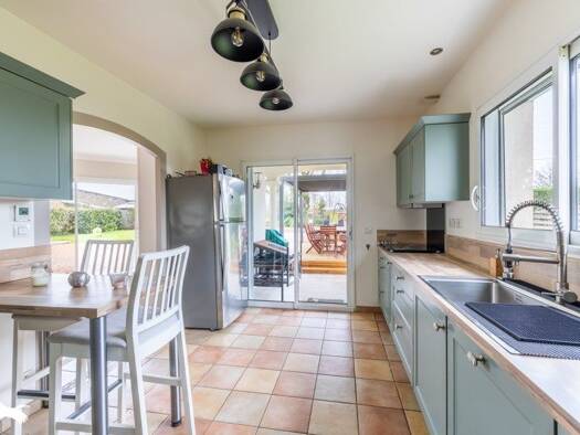 Maison à vendre 416 960 € 5 pièces 3 chambres 140 m² 3 176 m² de terrain Aubigny-Les Clouzeaux 85430