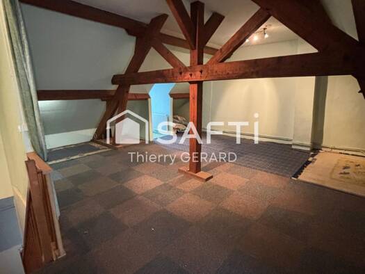 Maison à vendre 86 900 € 3 pièces 2 chambres 87 m² 900 m² de terrain Neuvy-sur-Loire 58450