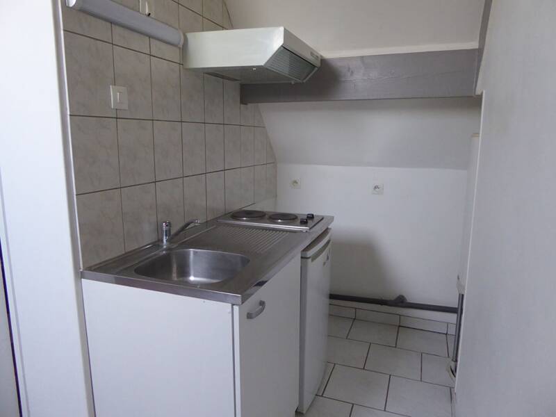 Maison à louer, 15m², MENNECY