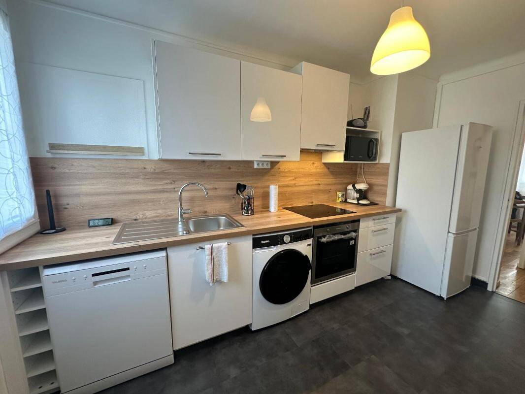 Maison à louer, 55m², TASSIN LA DEMI LUNE