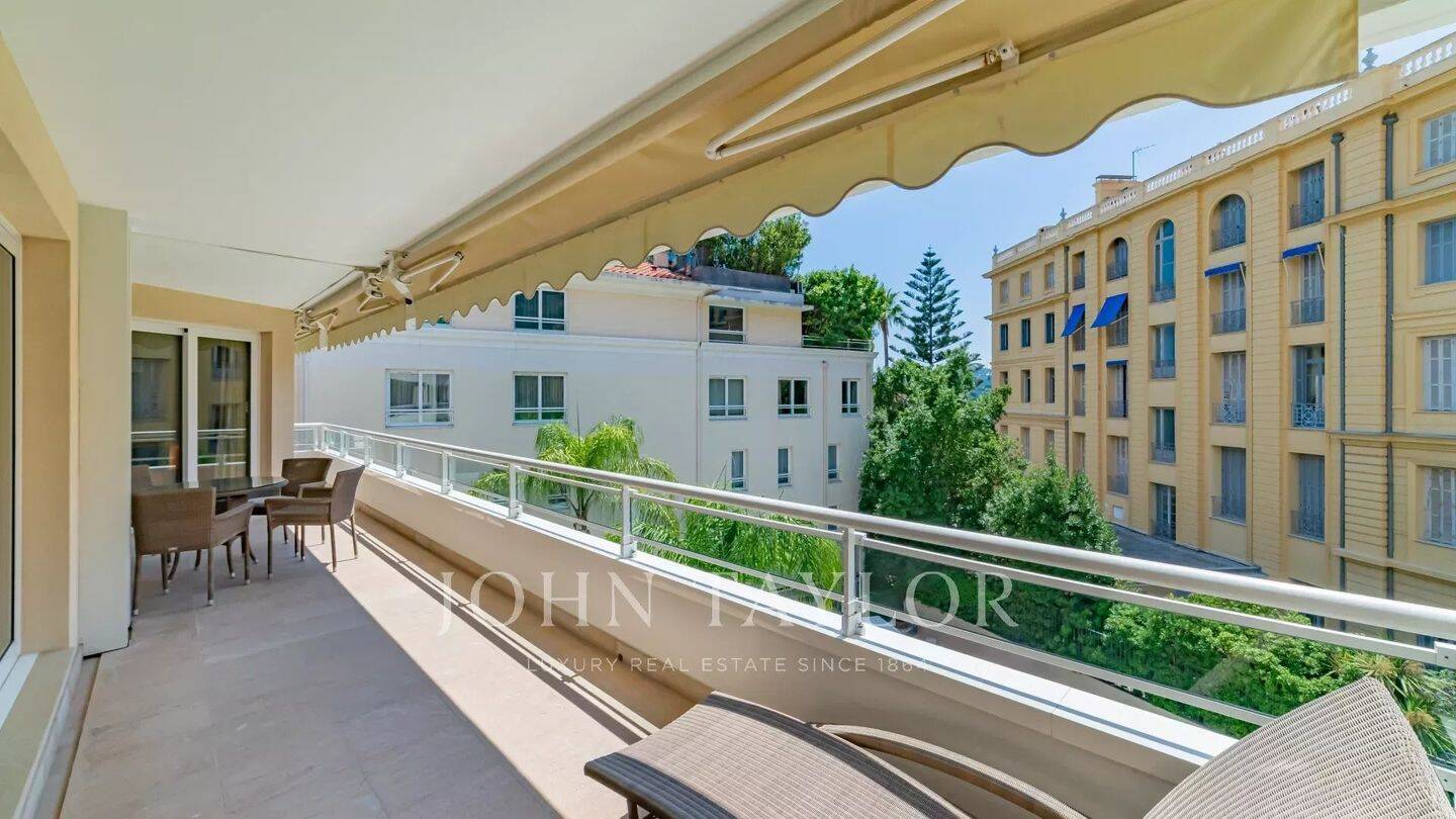 Maison à vendre, 141m², BEAULIEU SUR MER