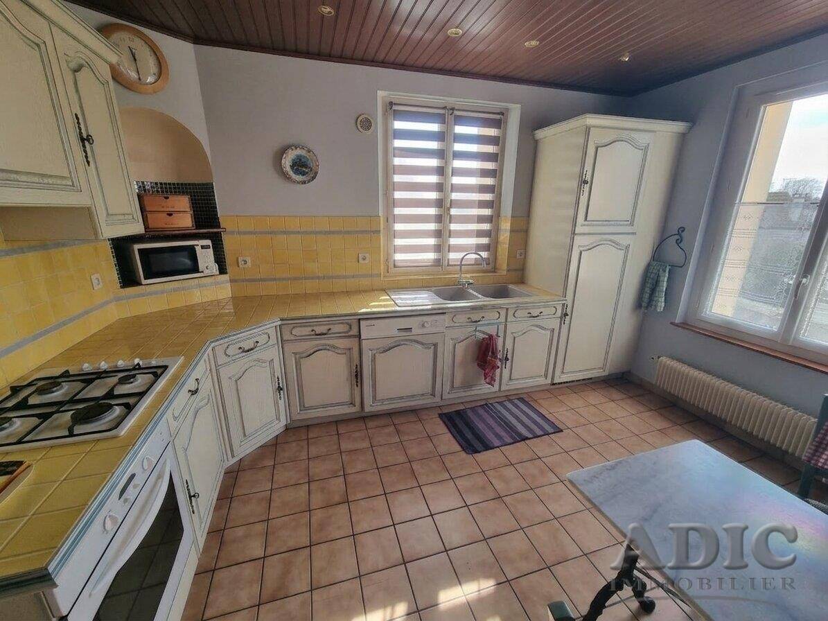 Maison à vendre, 115m², NANTEUIL LE HAUDOUIN