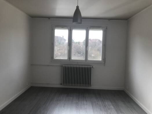 Appartement à louer 676 € 3 pièces 2 chambres 54,5 m² Étage 1/4 Ambérieu-en-Bugey 01500