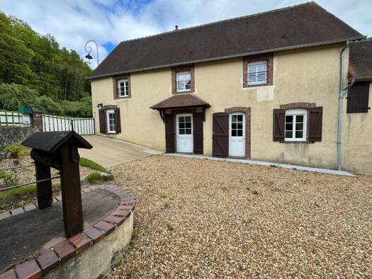 Maison à vendre 185 500 € 4 pièces 3 chambres 118 m² 1 010 m² de terrain Saint-Victor-de-Buthon 28240