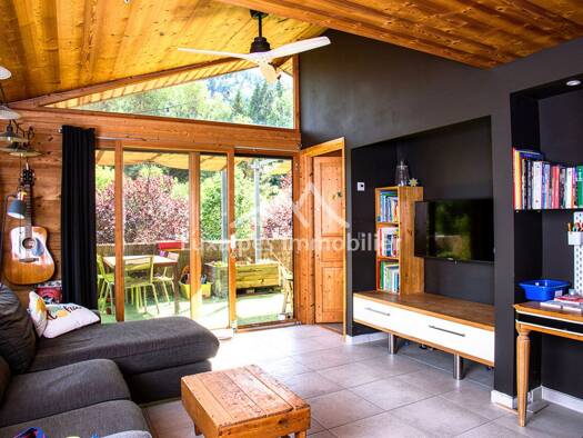 Appartement à vendre 390 000 € 4 pièces 3 chambres 93,65 m² RDC Glières-Val-de-Borne 74130