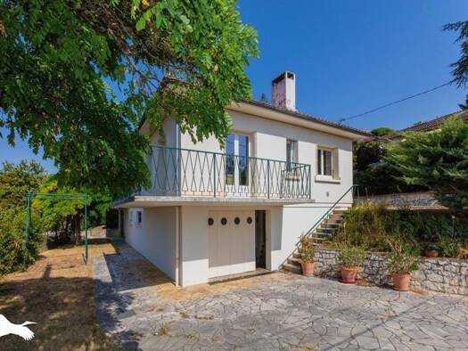 Maison à vendre 220 920 € 6 pièces 4 chambres 145 m² 800 m² de terrain Faubourg Nord Auch 32000