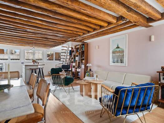Duplex à vendre 1 100 000 € 4 pièces 2 chambres 80 m² Étage 6/6 Sentier-Bonne Nouvelle Paris 2ème arrondissement 75002