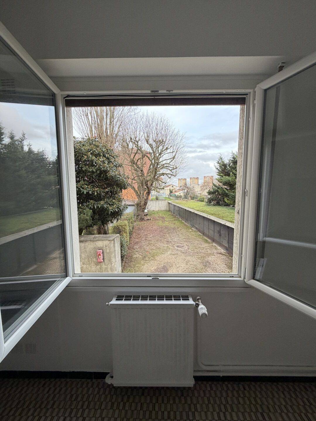 Maison à louer, 44m², MONTREUIL