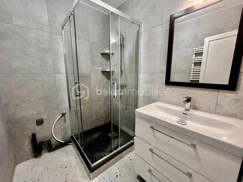 Maison à louer, 50m², PARIS 19E