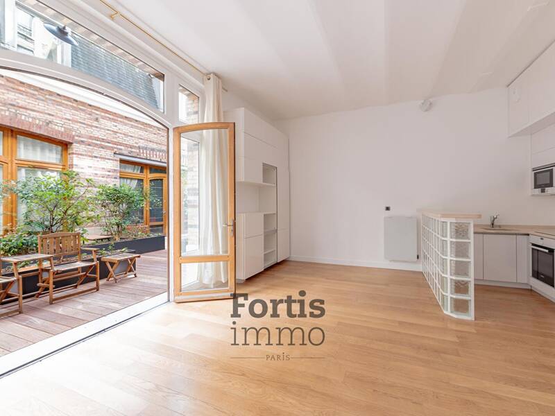 Maison à louer, 48m², PARIS 8E