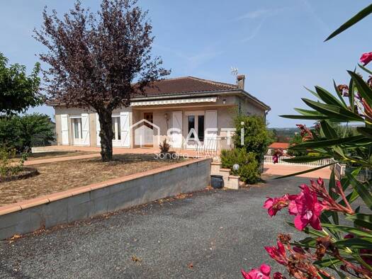 Maison de plain-pied à vendre 229 000 € 4 pièces 3 chambres 115 m² 1 241 m² de terrain Lalande-Capimondis Carmaux 81400