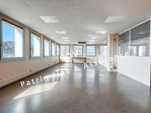 Espace bureau à vendre 248 000 € 248 m² de bureaux divisible de 248 m² à 586 m² Parilly Centre Bron 69500