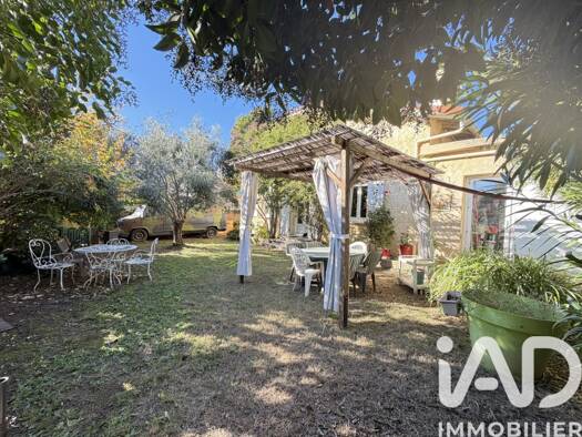 Maison de ville à vendre 449 000 € 5 pièces 3 chambres 165 m² 359 m² de terrain Peyrolles-en-Provence 13860
