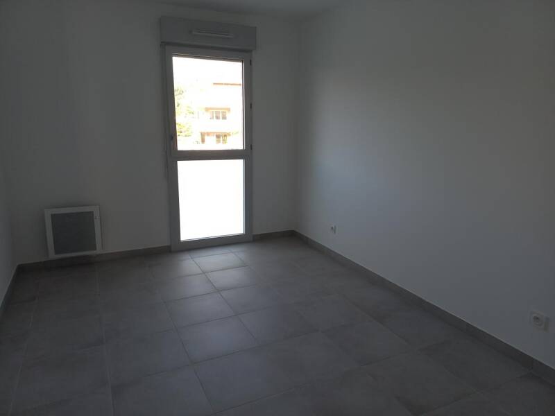 Maison à louer, 62m², MOUGINS